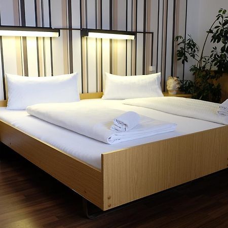 Bs Hotel 布伦瑞克 外观 照片